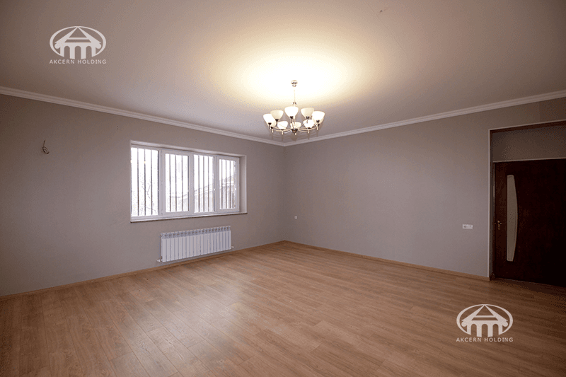 Особняк · 5 комн. · 332 м² · Аван