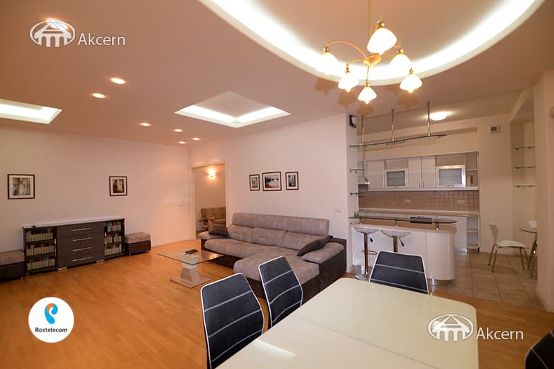 Квартира · 3 комн. · 132 м² · Кентрон