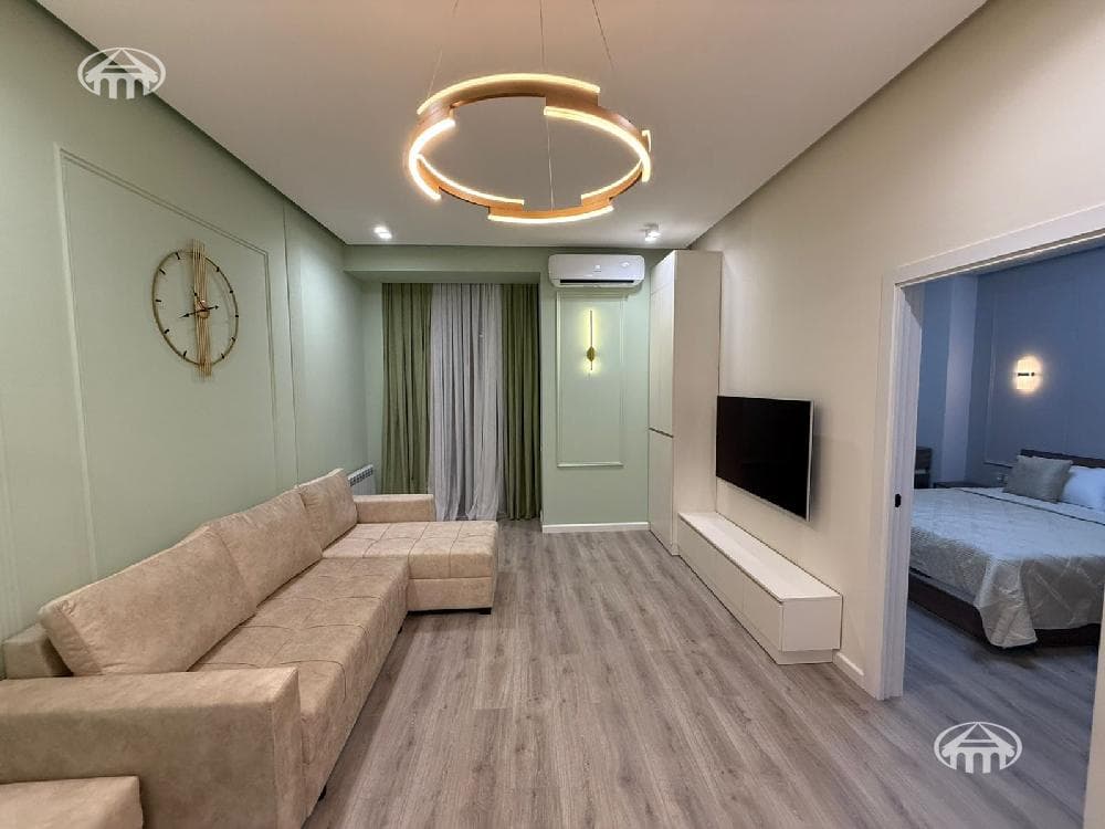 Квартира · 2 комн. · 65 м² · Аджапняк