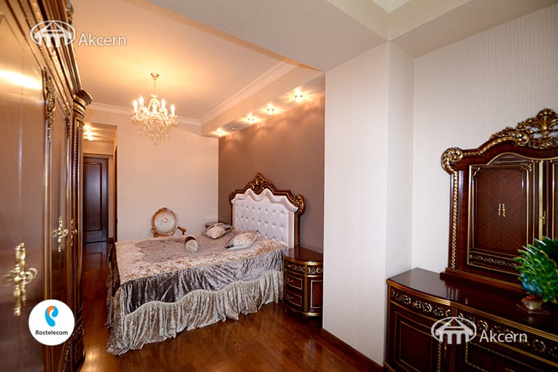 Квартира · 4 комн. · 190 м² · Арабкир