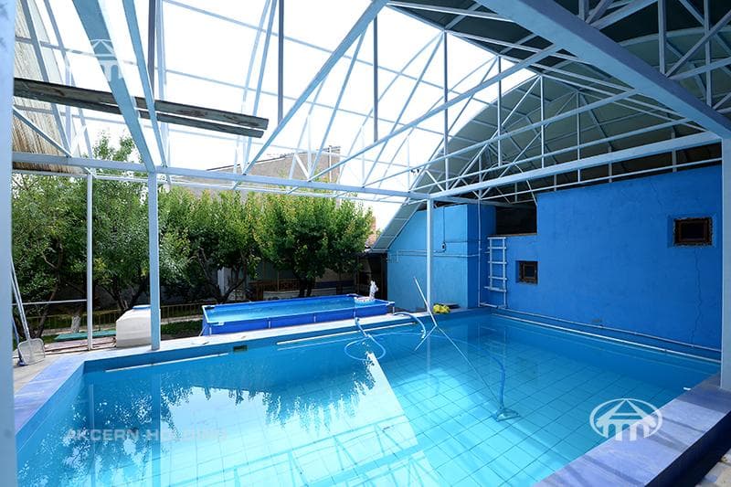 Mansion · 8 rooms · 607.5 m² · Qasax