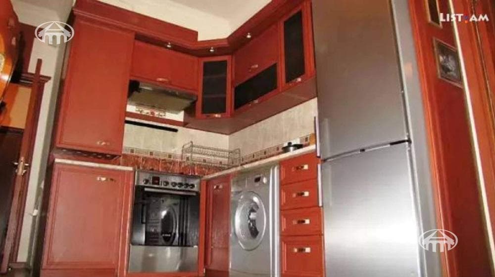 Apartment · 2 rooms · 59 m² · Kentron