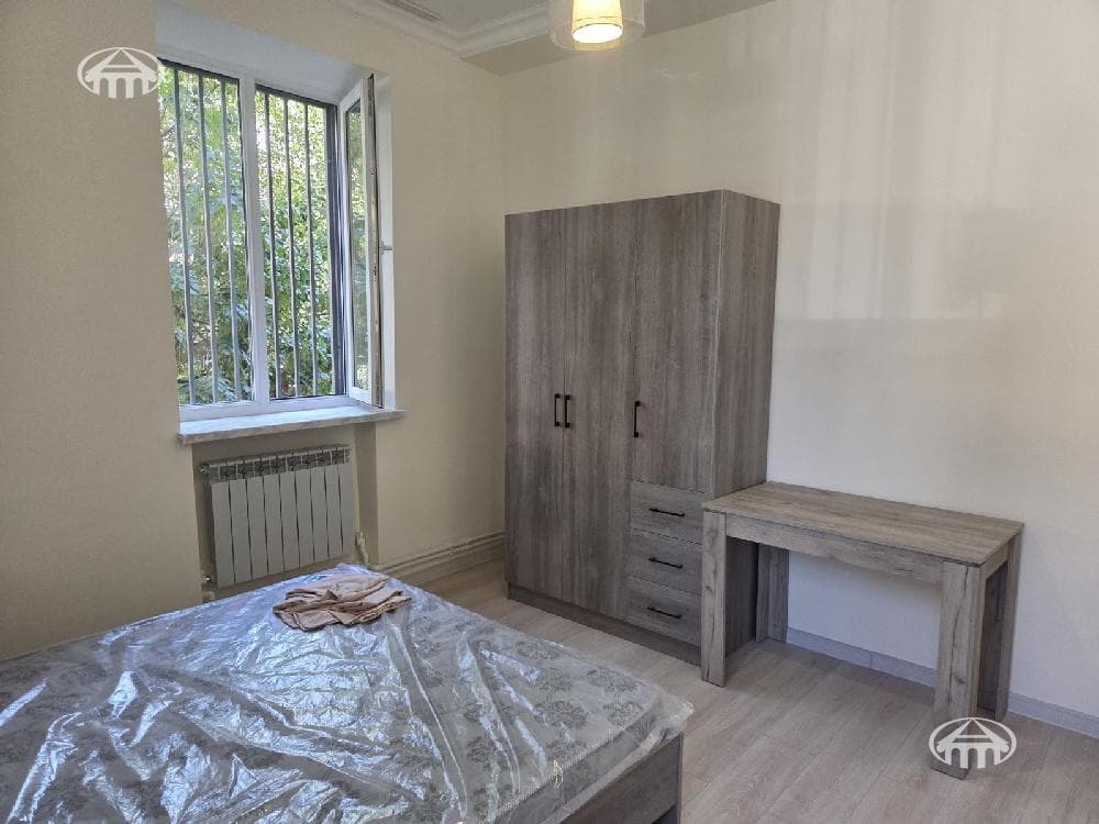 Apartment · 3 rooms · 84 m² · Kentron — photo 12 / 16
