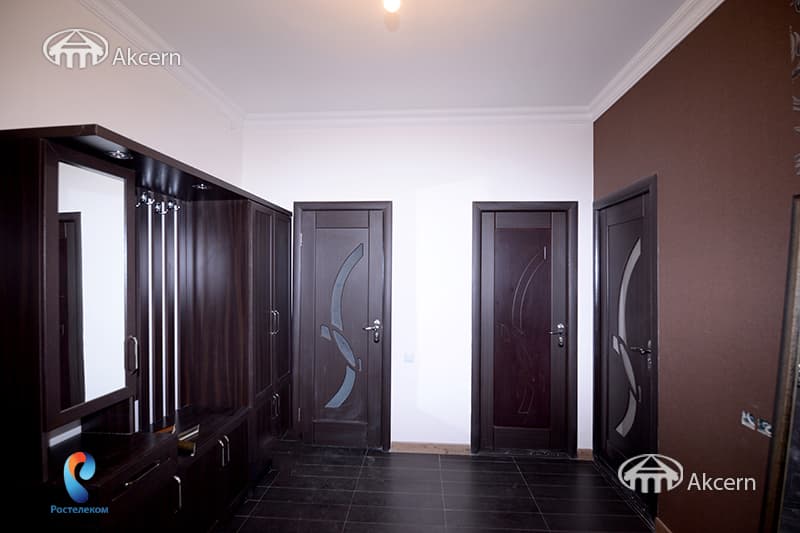 Բնակարան · 3 սեն. · 63 մ² · Կենտրոն