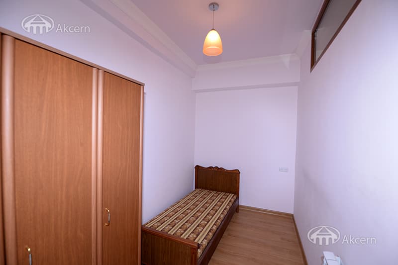 Квартира · 1 комн. · 42 м² · Арабкир