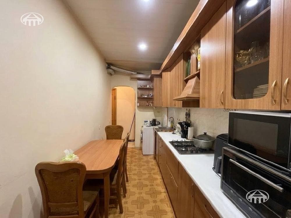 Apartment · 2 rooms · 67 m² · Arabkir — photo 7 / 12