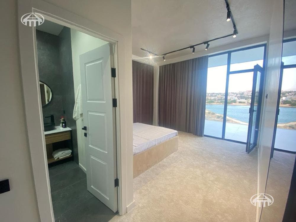 Mansion · 5 rooms · 380 m² · Arabkir