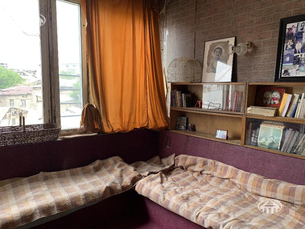 Apartment · 2 rooms · 103 m² · Kentron