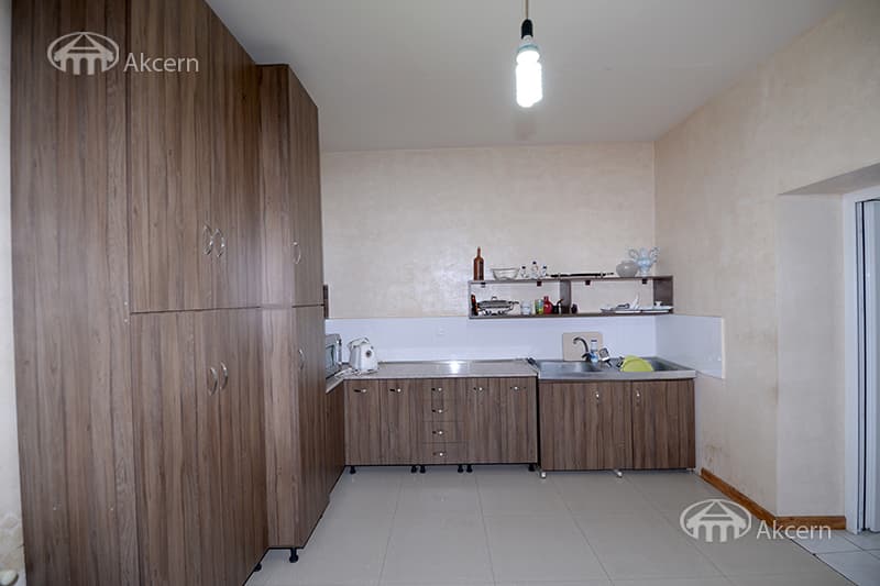 Особняк · 6 комн. · 440 м² · Кентрон