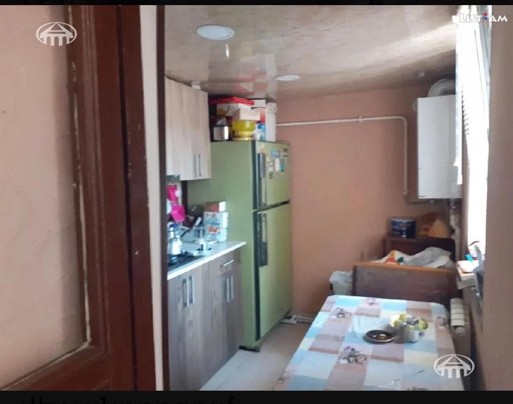 Дом · 150 м² · Эребуни