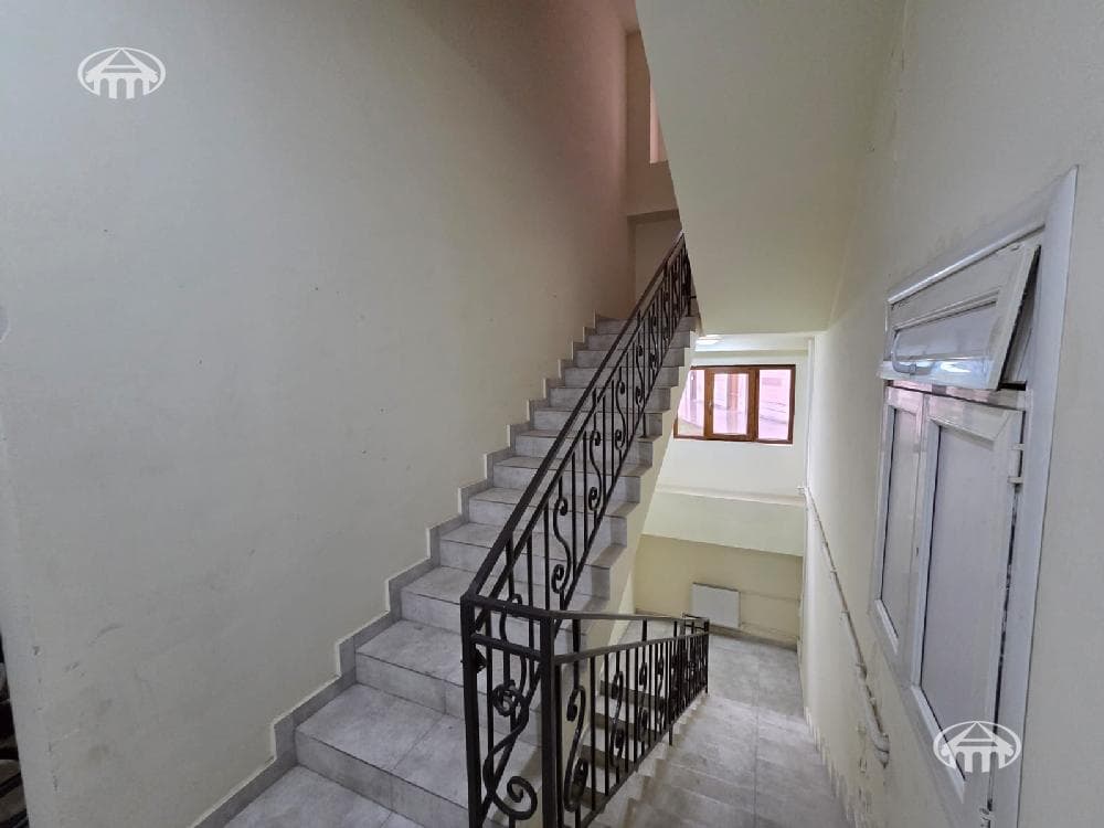 Квартира · 2 комн. · 56 м² · Арабкир