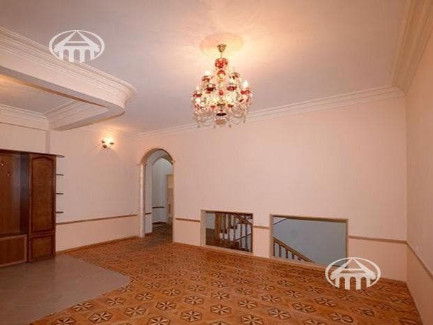 Առանձնատուն · 7 սեն. · 540 մ² · Աջափնյակ