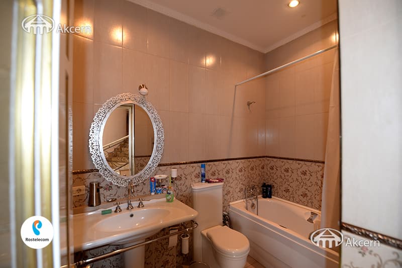 Дом · 8 комн. · 468 м² · Малатия-Себастия