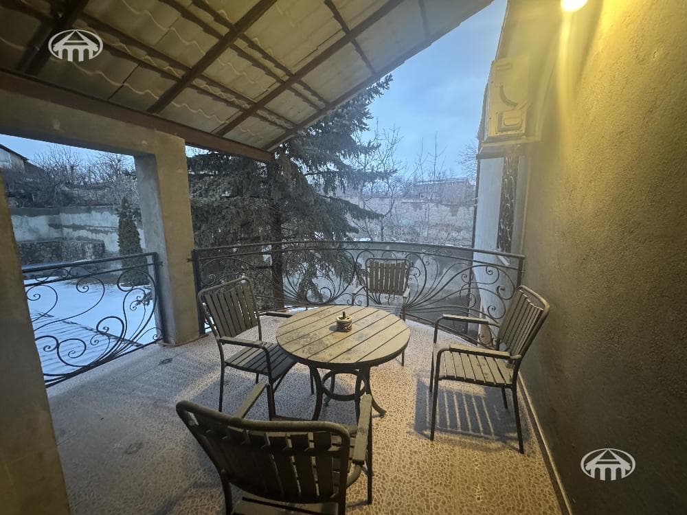 Дом · 5 комн. · 265 м² · Гетамеч