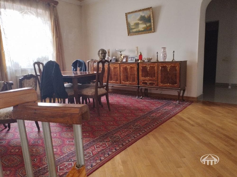 Առանձնատուն · 5 սեն. · 145 մ² · Արաբկիր