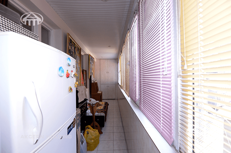 Квартира · 5 комн. · 164 м² · Кентрон