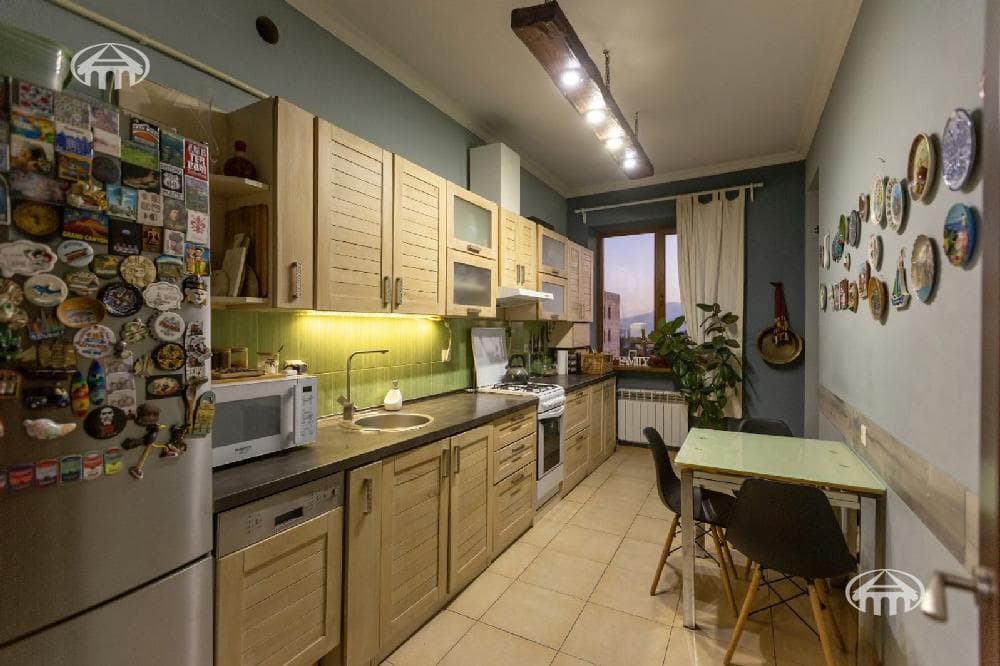 Квартира · 3 комн. · 101 м² · Канакер-Зейтун