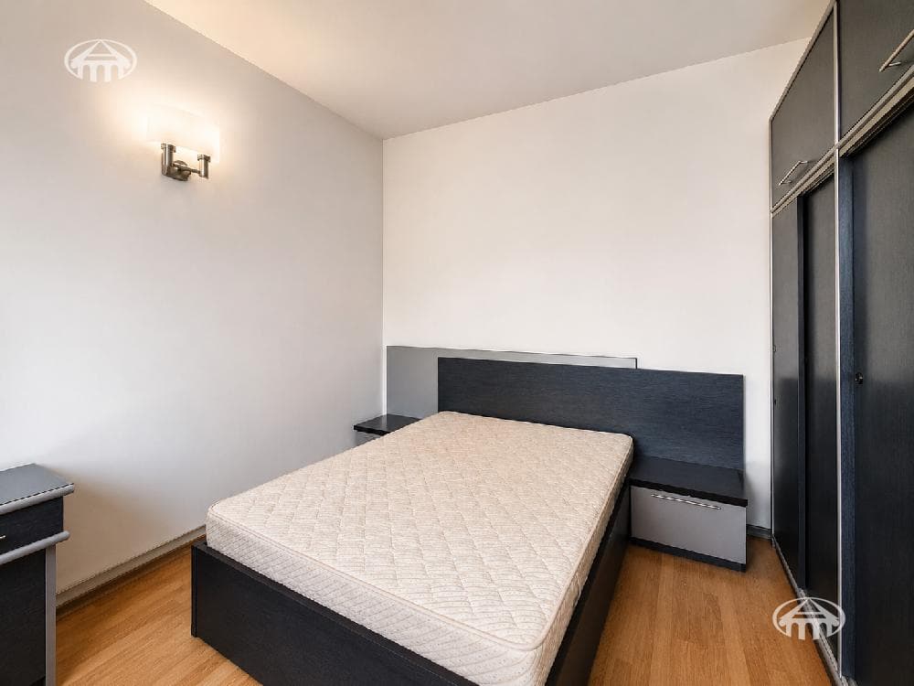 Квартира · 5 комн. · 181 м² · Кентрон