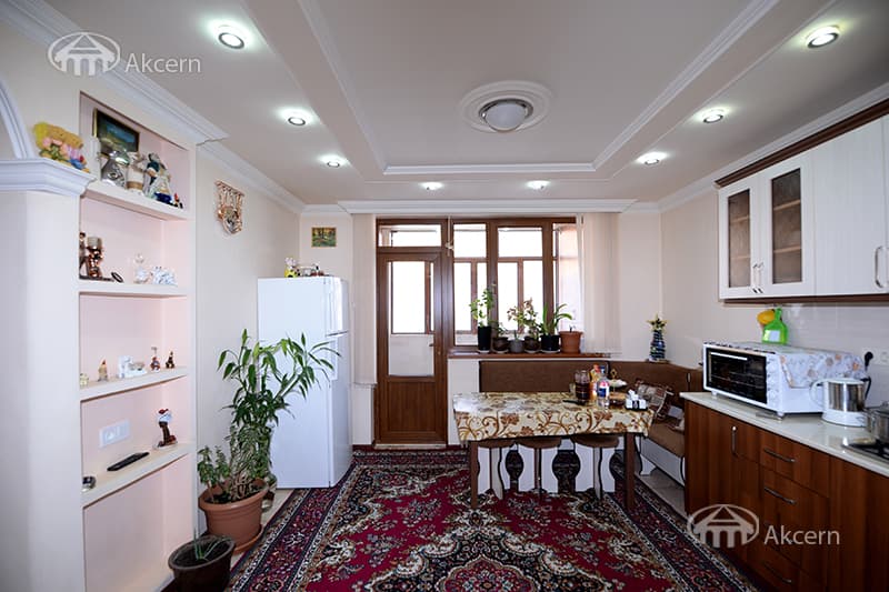 Բնակարան · 5 սեն. · 124 մ² · Քանաքեռ-Զեյթուն
