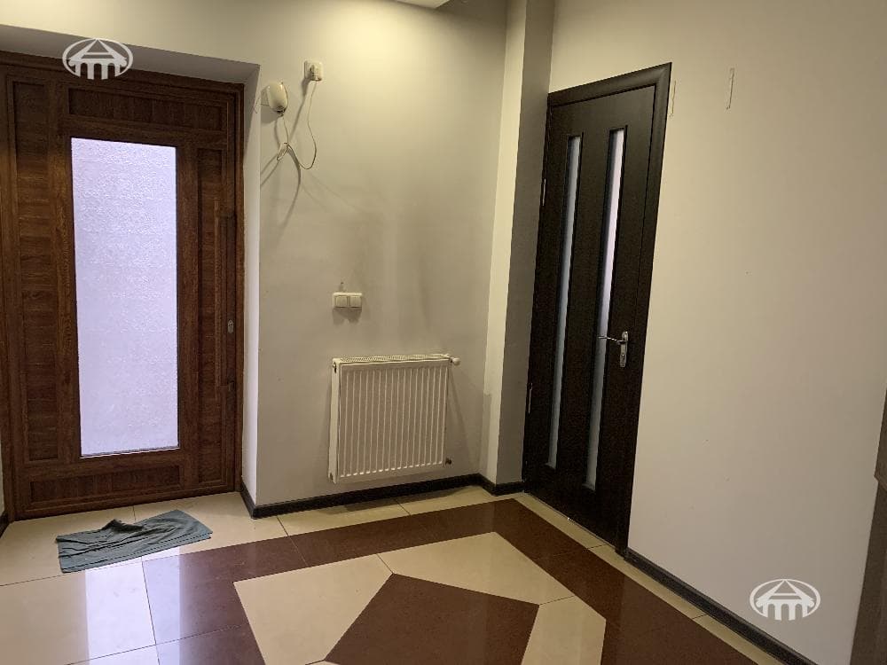 Office · 128 m² · Kanaker-Zeytun