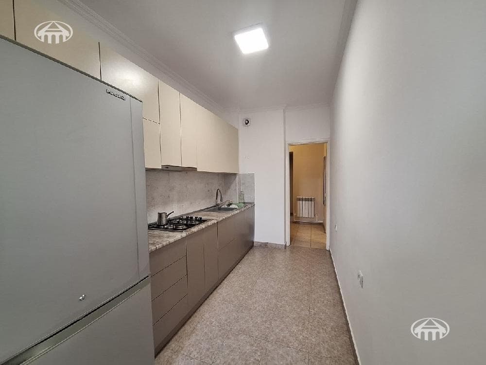Apartment · 2 rooms · 66 m² · Avan
