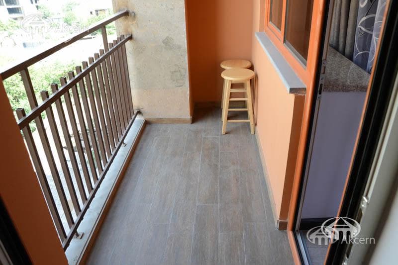Apartment · 2 rooms · 53 m² · Kentron