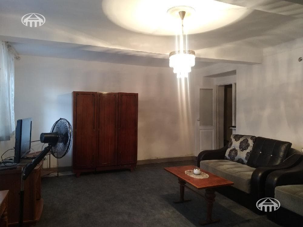 House · 3 rooms · 100 m² · Arabkir