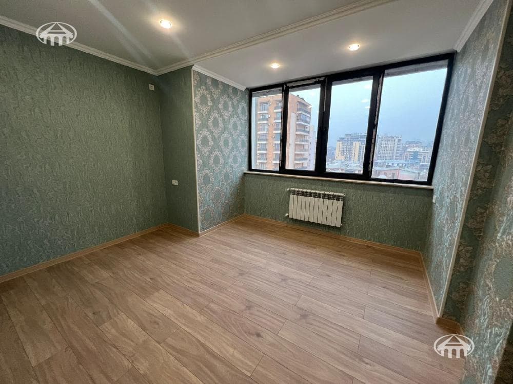 Apartment · 3 rooms · 98 m² · Kentron
