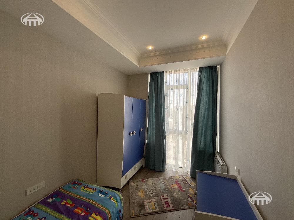 Квартира · 3 комн. · 70 м² · Арабкир
