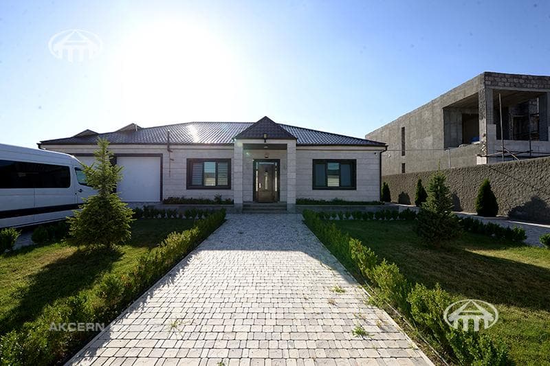 Առանձնատուն · 4 սեն. · 292 մ² · Քասախ