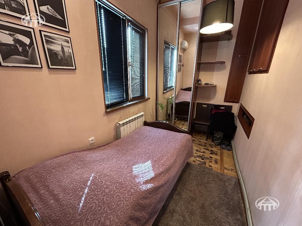 Apartment · 2 rooms · 70 m² · Arabkir