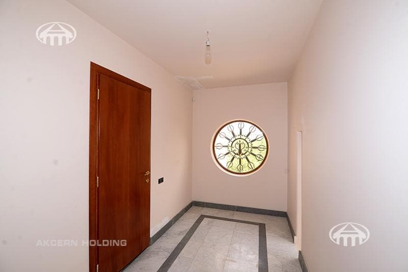 Country house · 4 rooms · 289.5 m² · Dzoraghbyur