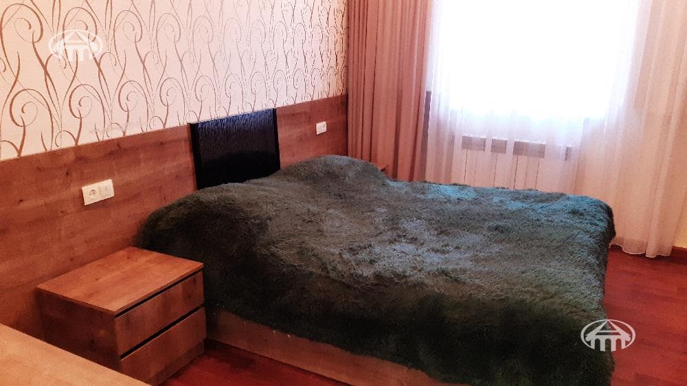 Առանձնատուն · 6 սեն. · 230 մ² · Քանաքեռ-Զեյթուն