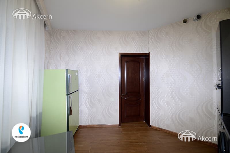 Квартира · 2 комн. · 75 м² · Кентрон