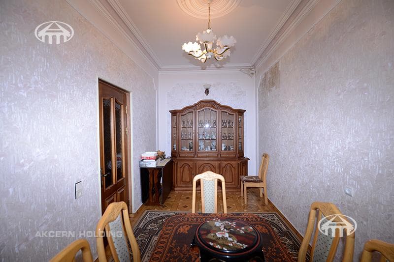 Особняк · 350 м² · Котайкская область