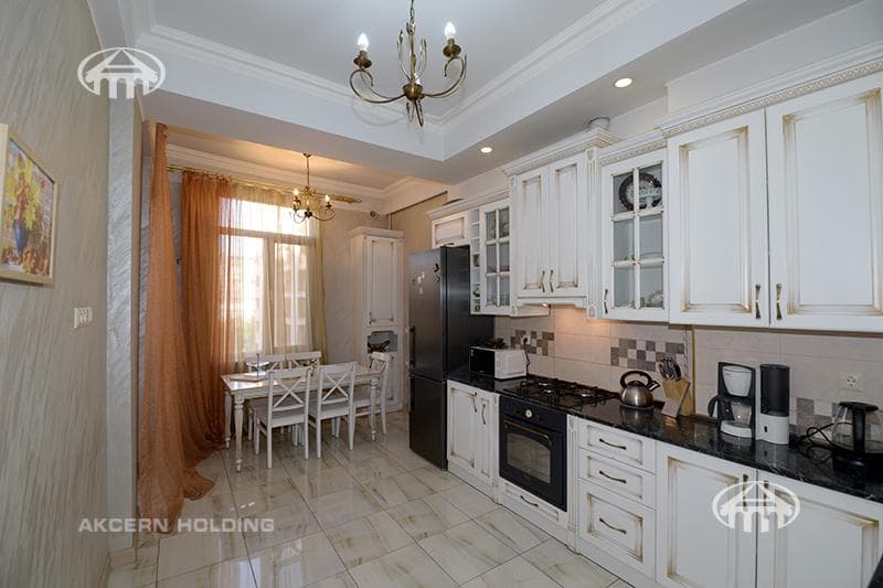 Квартира · 3 комн. · 110 м² · Кентрон