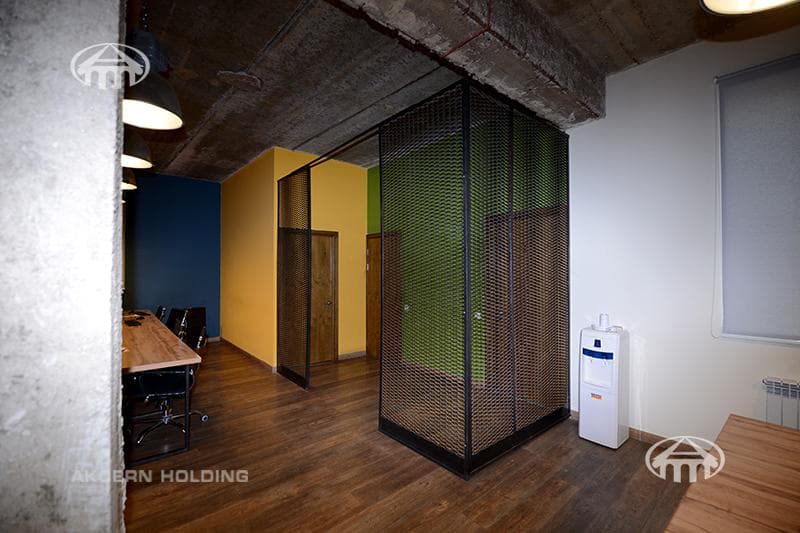 Office · 660 m² · Kentron