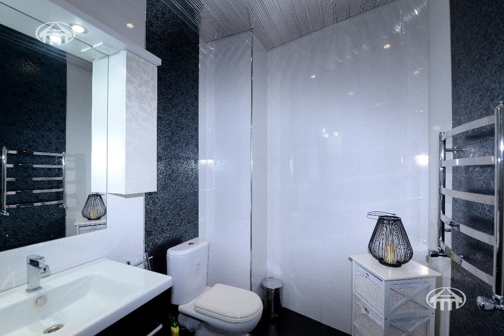 Квартира · 5 комн. · 300 м² · Кентрон