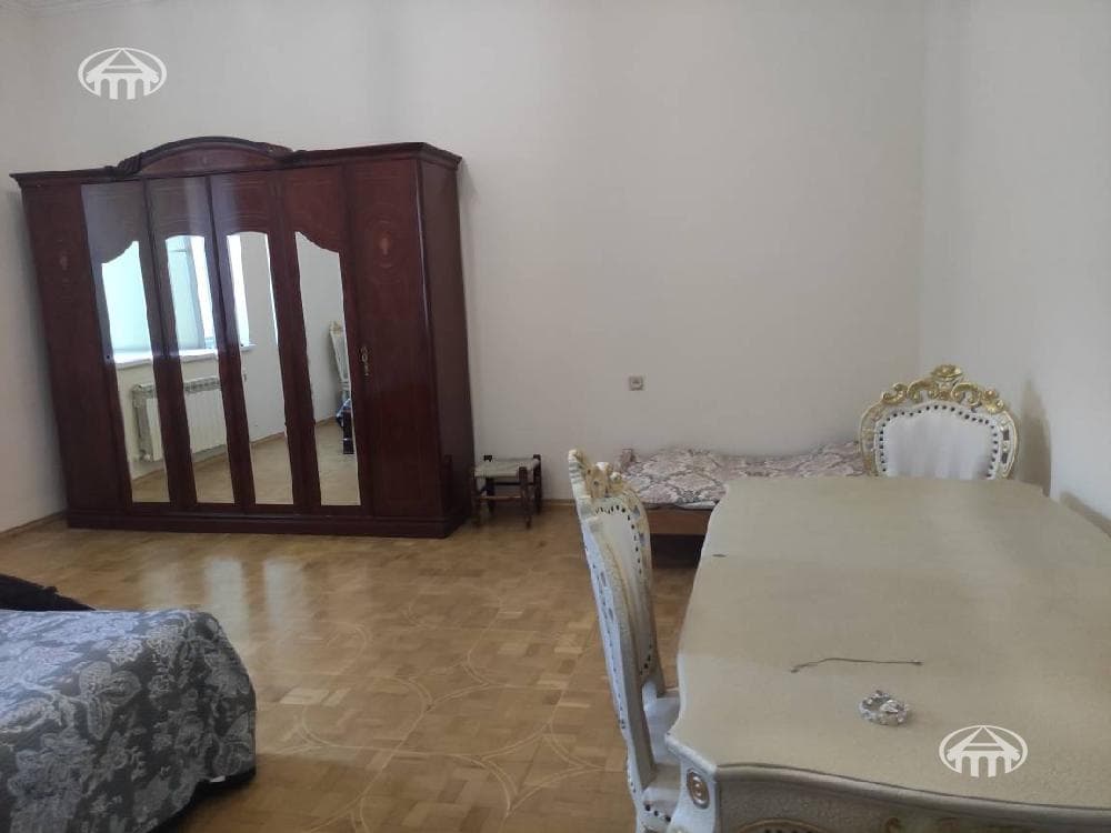 Գրասենյակ · 732 մ² · Նորք-Մարաշ