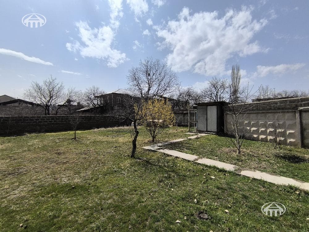 Mansion · 5 rooms · 375 m² · Ptgni