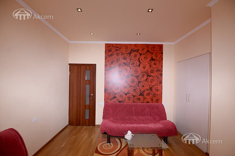Apartment · 2 rooms · 58 m² · Kentron