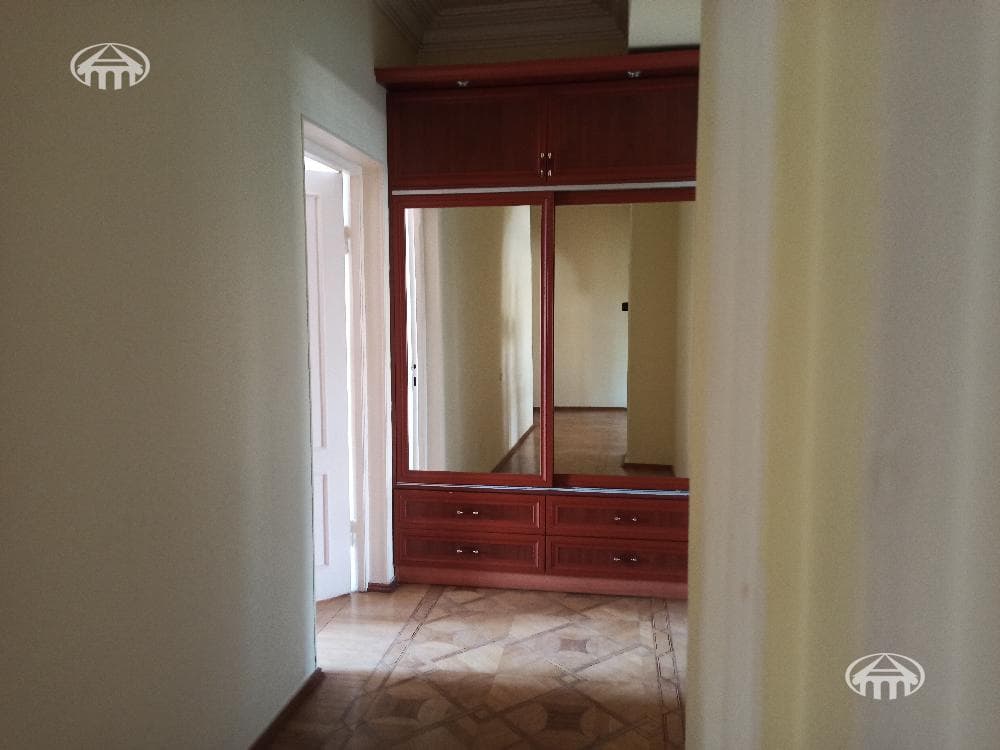 Дом · 5 комн. · 325 м² · Малатия-Себастия