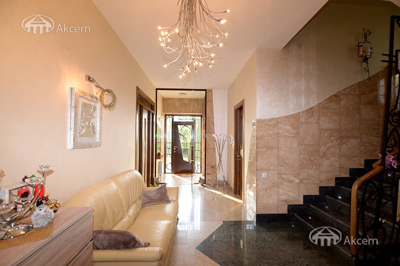 Особняк · 5 комн. · 270 м² · Канакер-Зейтун