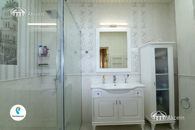 Дом · 5 комн. · 290 м² · Аван
