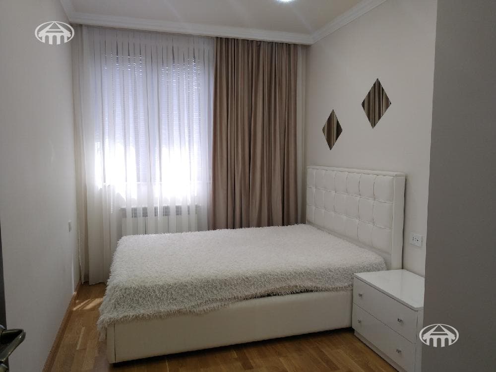 Բնակարան · 4 սեն. · 122 մ² · Քանաքեռ-Զեյթուն