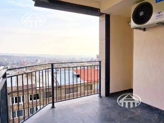 Квартира · 3 комн. · 96 м² · Арабкир