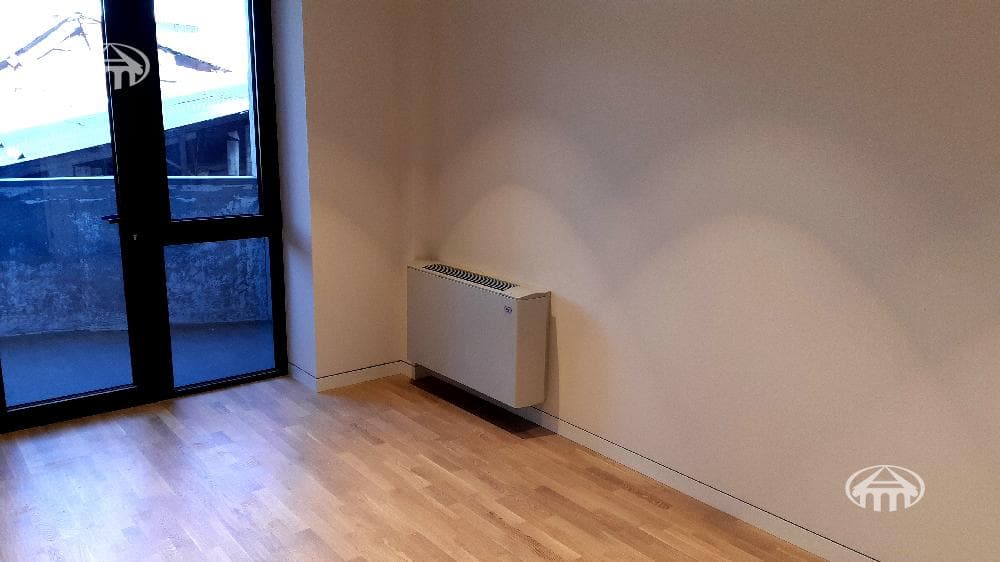Apartment · 2 rooms · 83 m² · Kentron