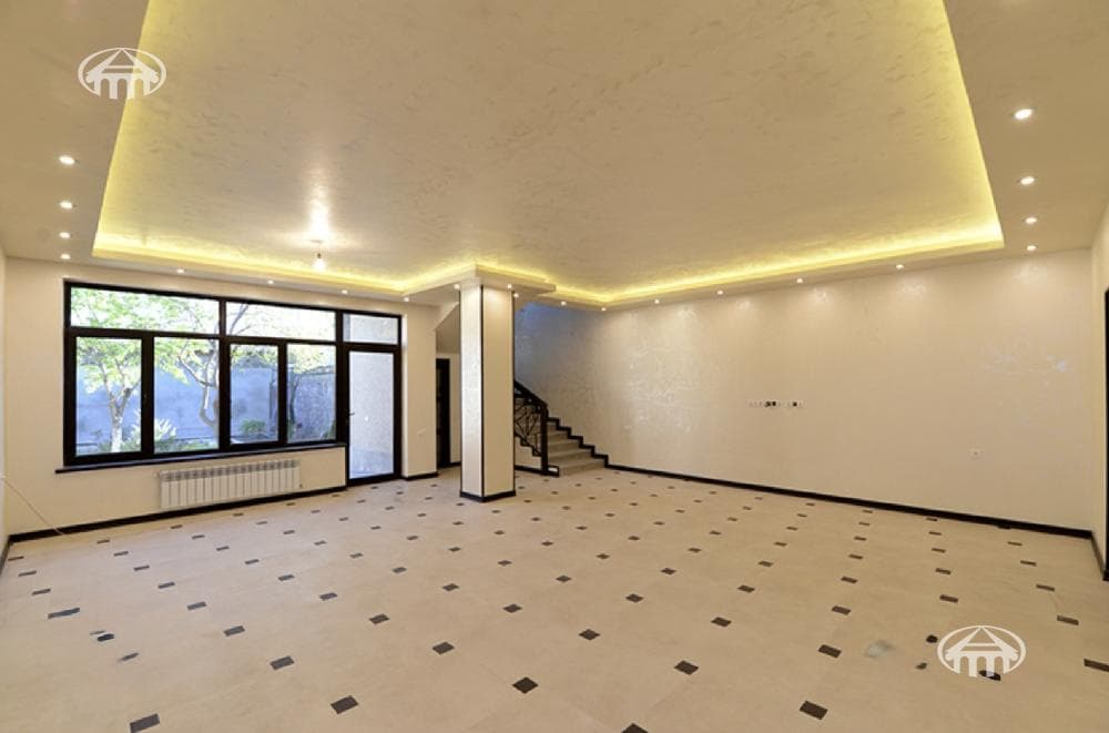 Mansion · 5 rooms · 225 m² · Erebuni