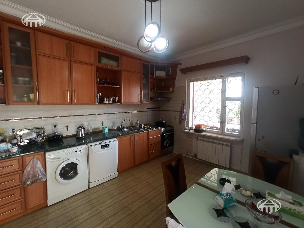 Дом · 5 комн. · 325 м² · Малатия-Себастия
