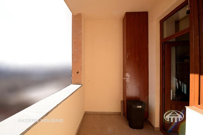 Квартира · 2 комн. · 63 м² · Давташен